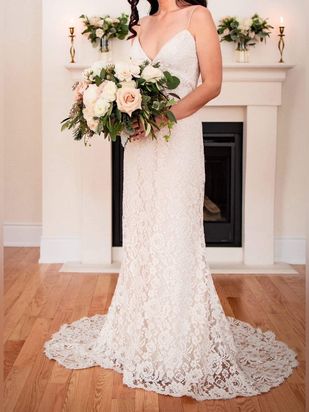 Rivini Lace Sheeth Wedding Dress with Low Back and Train with Bustle, Size 6